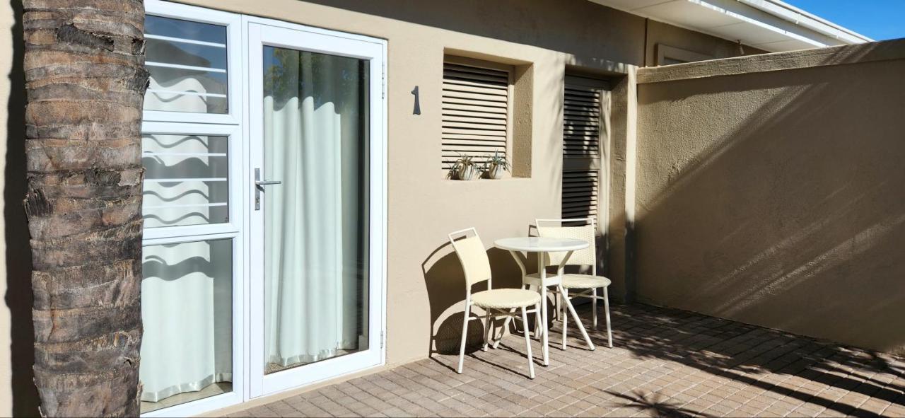 Green Kalahari Guesthouse Upington Exterior foto
